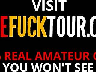 La bionda carina Mimi Cica sopporta scopata in faccia rude in primo piano