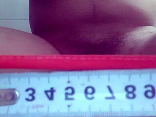 Amateur Gets ASSFUCKED By 13 CM Cock!