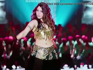 Tamanna Shakes Gorgeous Deep Navel in Sexy Swing Zara.