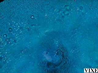 Vixen Newbie Kelly Collins Makes Exclusive Debut with Horny Outdoor Licking