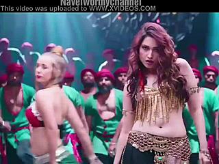 Tamanna Shakes Gorgeous Deep Navel in Sexy Swing Zara.
