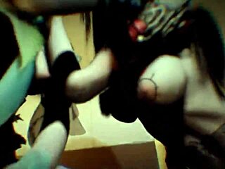 Threesome with two beauties in hentai 3d