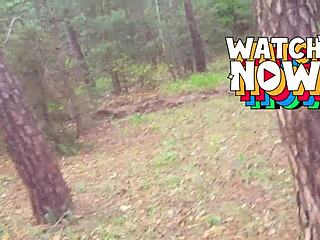 cum in my pantyhose after intense rubbing outdoors! 😜