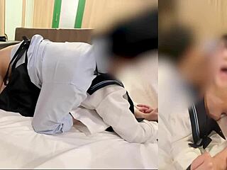 리나가 매니저한테 말해, 넌 최악이지만 코스플레이에서 크림파이 해줘, 더티 토크랑 욕설로.