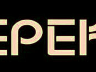 Sarah Rosa Suckles On Alexx Blackout's Cock In Christmas Scene