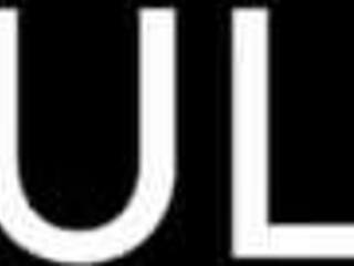 Хей, как помогнах на майката на приятеля си след развода й?
