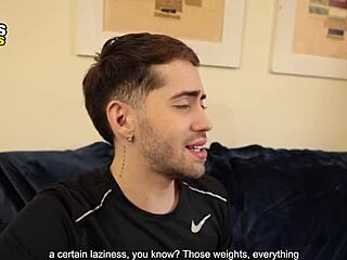 ลูกค้าหื่นเย็ดเทรนเนอร์ส่วนตัวระหว่างซ้อมหนักๆ