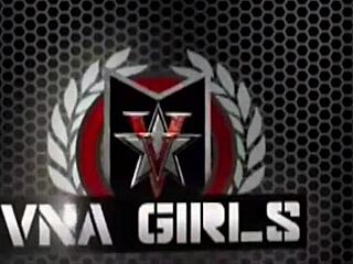 Maxine Squirts in Live Show with Toys and Anal Fucking