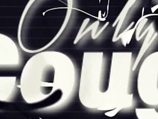 와, 이 아시아 밀프 털 많은 곳에 크림파이