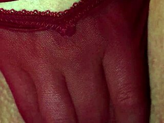 sexy stranger agreed to masturbate in front of me in the taxi for a reward, what a view!