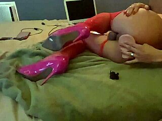 Wanna watch me slide this toy all the way in?