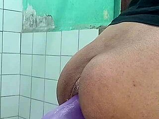 tell me if you like my ass, dont lie to me, its so hot