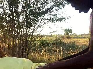 Kena Tangkap Ponteng Kelas, Dibongkok Untuk Pancut Batang Hitam Besar