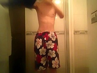 guy cums in the toilet stall