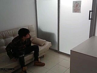 Latina amateur in homemade video