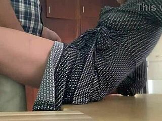 OMG, 캠이 보스랑 비서 섹스하는 거 잡음 몬스터 자지 😱