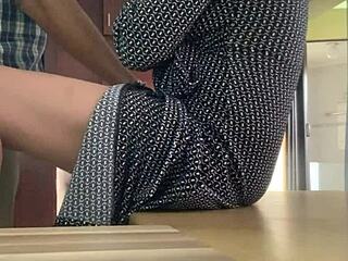 OMG, 캠이 보스랑 비서 섹스하는 거 잡음 몬스터 자지 😱