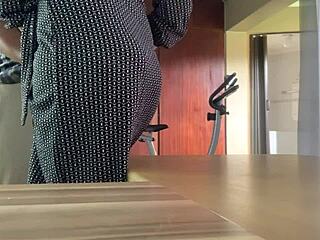 omg, cam caught my boss banging secretary with monster cock 😱