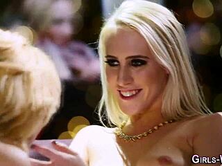 Blonde Lezzie Rims Tight Ass with Wild Desire in HD