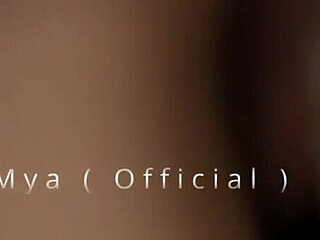 Hey, kıçımı arkadan böyle sikmeyi sevmiyor musun?