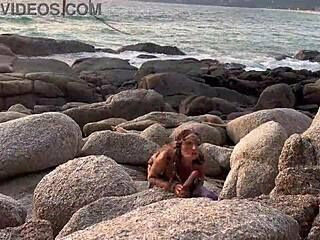 Man, I’m obssessed with anal, Monika Fox goin’ wild with double toys and prolapse!