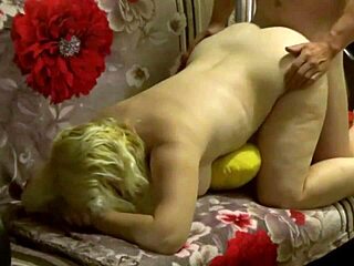 Setelah pesta kantor, aku nikmatin waktu bareng karyawan dewasa