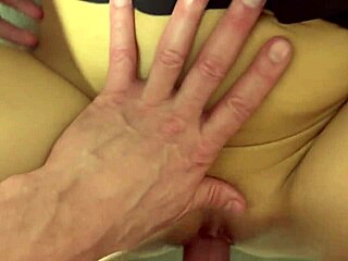 Wow, I caught my stepsister and she was cool with anal for cash!