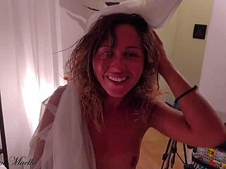 Pov camgirl gets banged rough by friend after live show, insane orgasm from pussy licking, sex doll eyes rolling, big cumshot on belly!