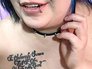 Kyra Hellfire SHOWS OFF her TATTOOED BBW BODY backstage!