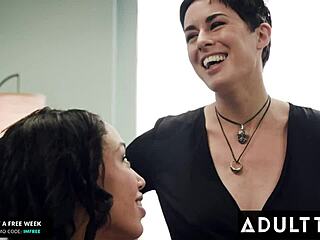 Lesbian milf seduces petite girl into pussy eating