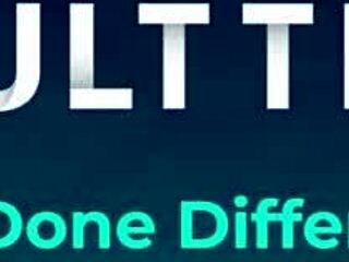 Geile stiefmoeder neukt stiefdochters vriendje en haar in ruige lesbische lik