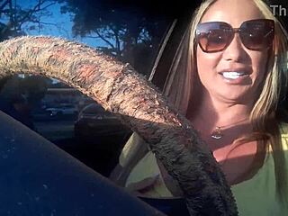 Blonde Bodybuilder Mamadrivee Pickachu Version Gets Wet in Hard Anal Action