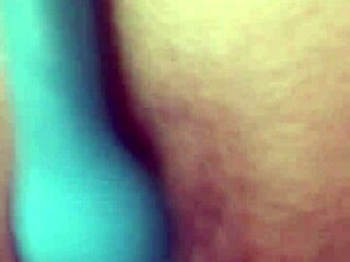 is your pussy dripping onto the vibrator like this?