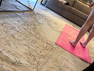 Fitness Model's Yoga Turns into Handjob Scene