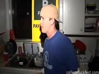 Kegger Teen 18+ Fuck Gets Messy in Outdoor Cumshot