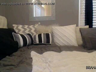 Briana Lee Performs Solo Masturbation On Webcam Show