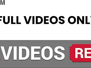 big booty latina riding dildo on webcam