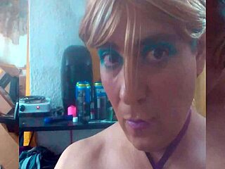 Super Sexy Latina Shemale Escort Shows Off Her Body