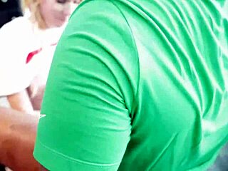 Sierra spunk in high heels allows rome major stretch her pussy hole