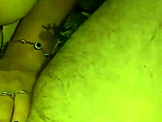 argentinian mature prostitute indulges in all vices and loves getting horny while disguising them.