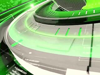 아시아 여친, 빚 드라마 속 장난감으로 변신하며 강렬한 크림파이