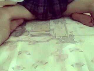 Schoolgirl in JK uniform climaxes from first netizen encounter