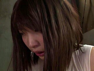 Μπαμπάς Πιάνει την Κόρη του με Μεγάλο Κώλο, Ουπς, Δεν Ήθελα να το Δω!