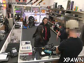 มือสมัครเล่นถูกหลอกไปห้องหลัง แล้วโดนเย็ดแรงๆ ท่ามิชชันนารี