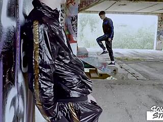 Twinks Beno Eker and Josh Cavalin bareback with monster cocks