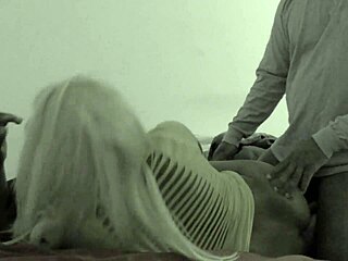 Muscular bodybuilder roughly fucks blonde teen pussy on hidden camera