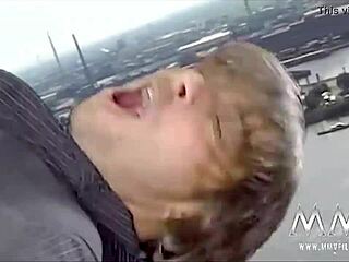 クラシックポルノ ケリー・トランプのスーパーウーマン口内射精コスプレ