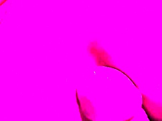 Želiš brzi doggystyle sa zrelom cougar?