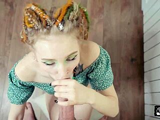 Enfermeira Dolly Rud com Dreadlocks Chupa e Se Oferece em Ação Selvagem