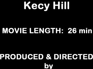 Len obyčajný hlboký hrdlo a rimming pred sexom v kuchyni